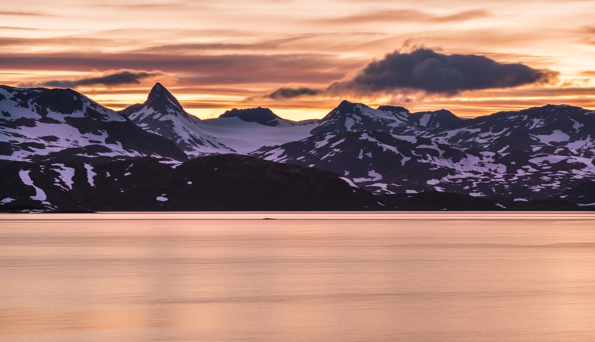 jezero Tyin - Národní park Jotunheimen