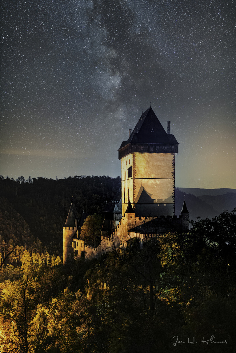 noční hrad Karlštejn