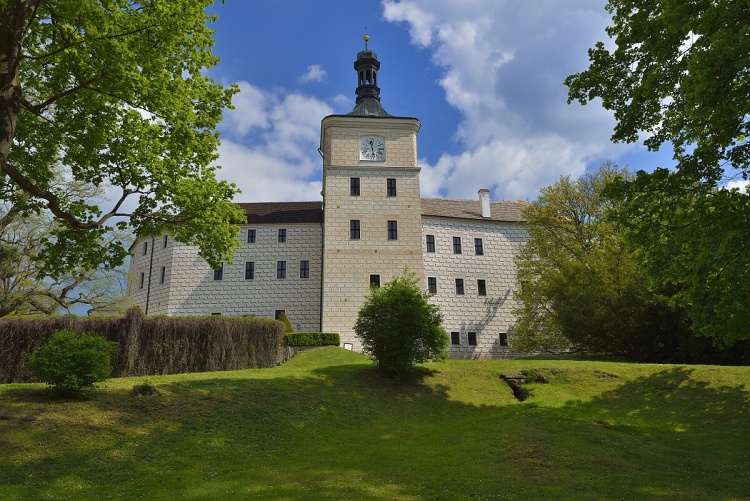 zámek Březnice