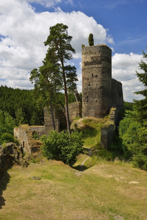 zřícenina hradu Gutštejn