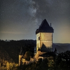 noční hrad Karlštejn